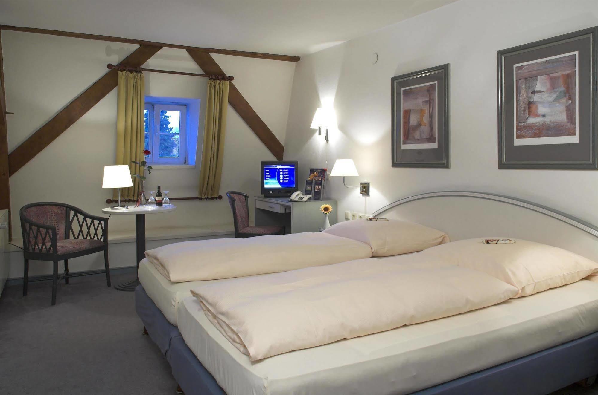 Welcome Hotel Бад-Арользен Екстер'єр фото
